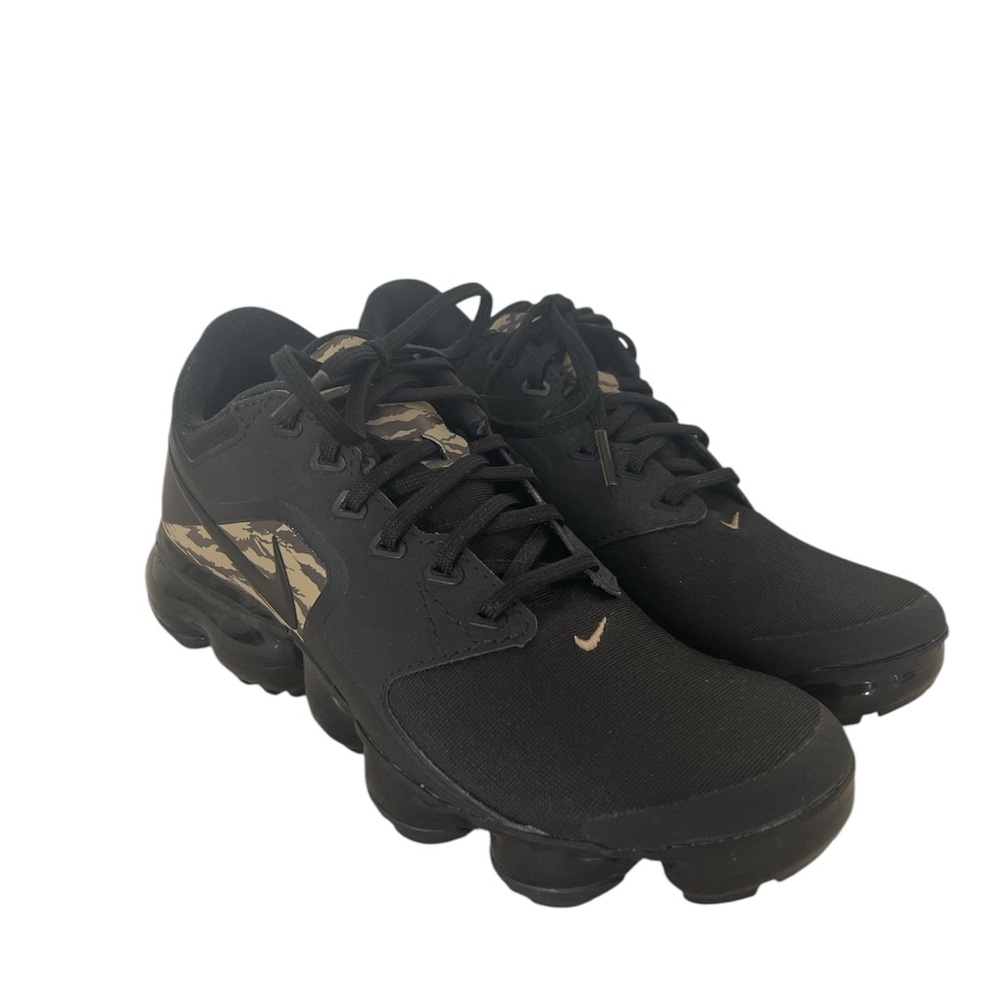 Nike Black and Camouflage Men's Shoes
